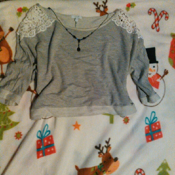 Delia's large gray crop top lace shoulder sweater - Picture 2 of 2