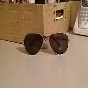 Silver aviator sunglasses