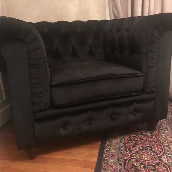 Couch - Picture 2 of 2