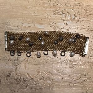 Pearl and rhinestone gold bracelet