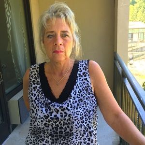Meet your Posher, Linda