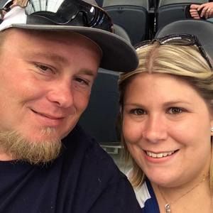 Meet your Posher, Rhea