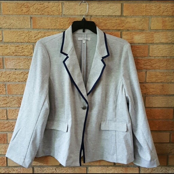 Elle Tracy Light Grey Blazer