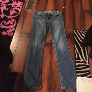 Hollister jeans too long