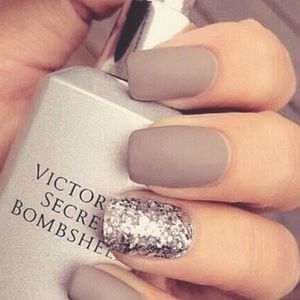 Meet your Posher, Candy