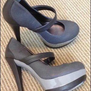 Jessica Simpson Pumps