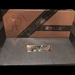 ABH Self Made Palette Limited Edition!