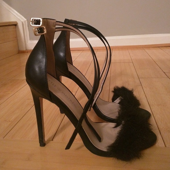 Little Mistress Monroe Faux Fur Ankle Strap Heeled - Picture 2 of 4
