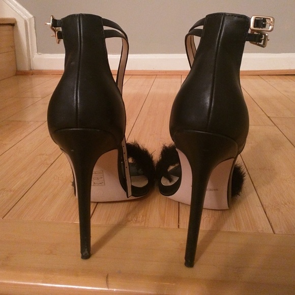 Little Mistress Monroe Faux Fur Ankle Strap Heeled - Picture 3 of 4