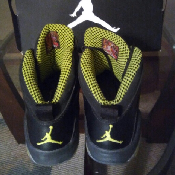 Jordan retro ten sneakers - Picture 3 of 3