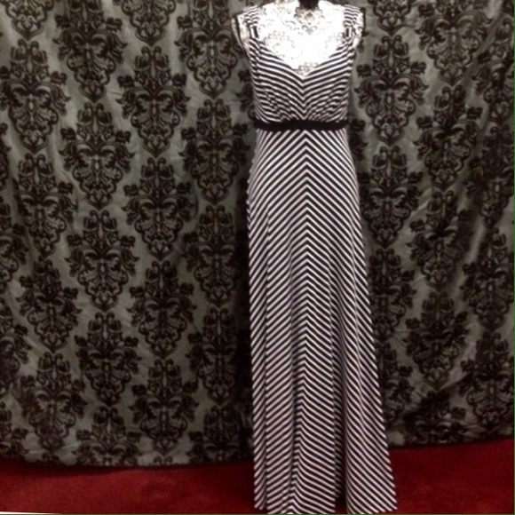 White House Black Market Dresses & Skirts - White House/Black Market Super Long Slimming Maxi