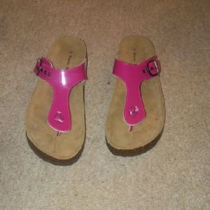 Pierre Dumas Flat Pink Sandals size 9