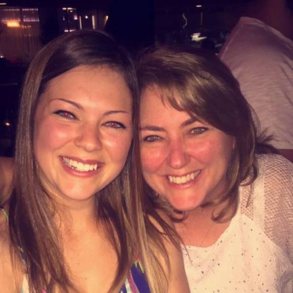 Meet your Posher, Sandy