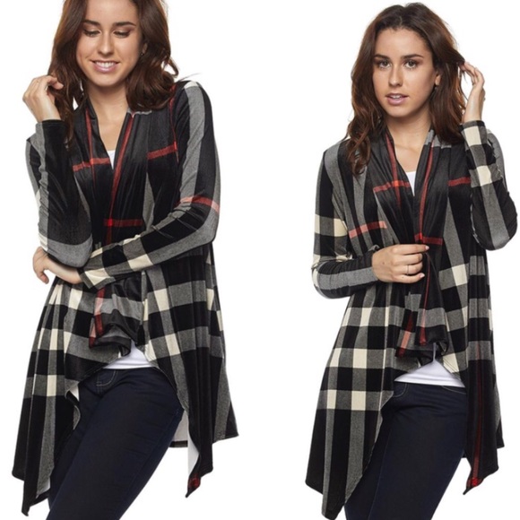 Sweaters - LAST S-M! 5🌟RATED Velvet Black Plaid Cardigan