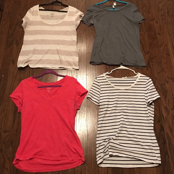 Old Navy Tops - CLEAR OUT SALE✨Old Navy + H&M t-shirt bundle