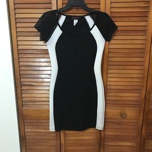 Short black/white dresses with mesh sleeves
