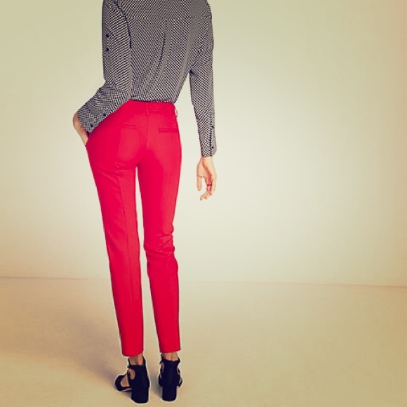 Low Rise Columnist Ankle Pant