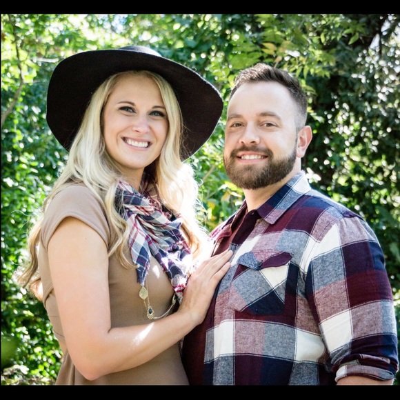 Meet your Posher, Courtny