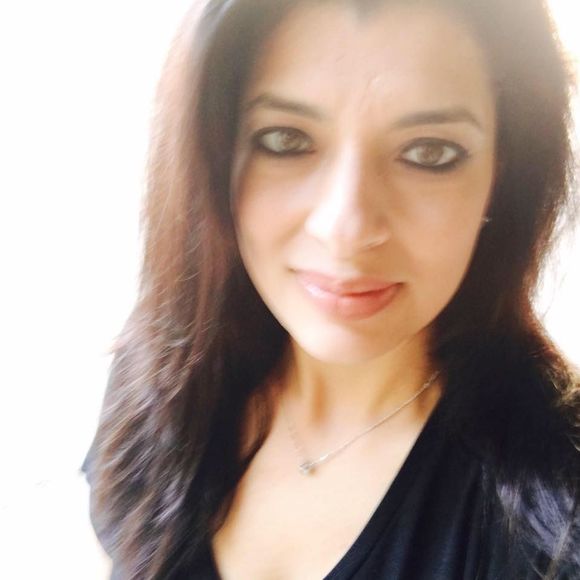 Meet your Posher, Rabia - Picture 1 of 1