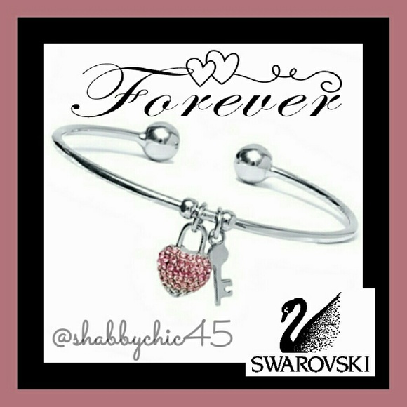 Swarovski Jewelry - Silvertone Key to my Swarovoski Heart Arm Cuff Swarovski Jewelry - Silvertone Key to my Swarovoski Heart Arm Cuff