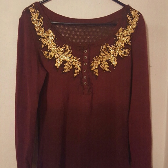 Women's sweater