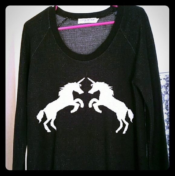 Sweaters - Unicorn sweater