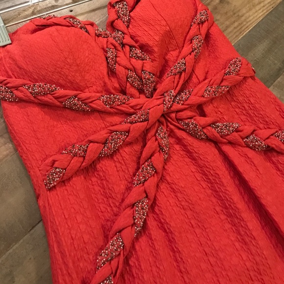 The perfect Christmas Cocktail dress - Picture 2 of 2