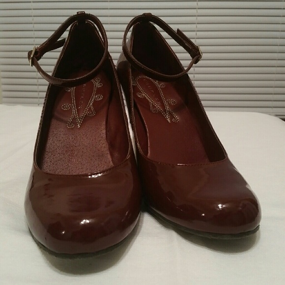 Mary Jane style wedge