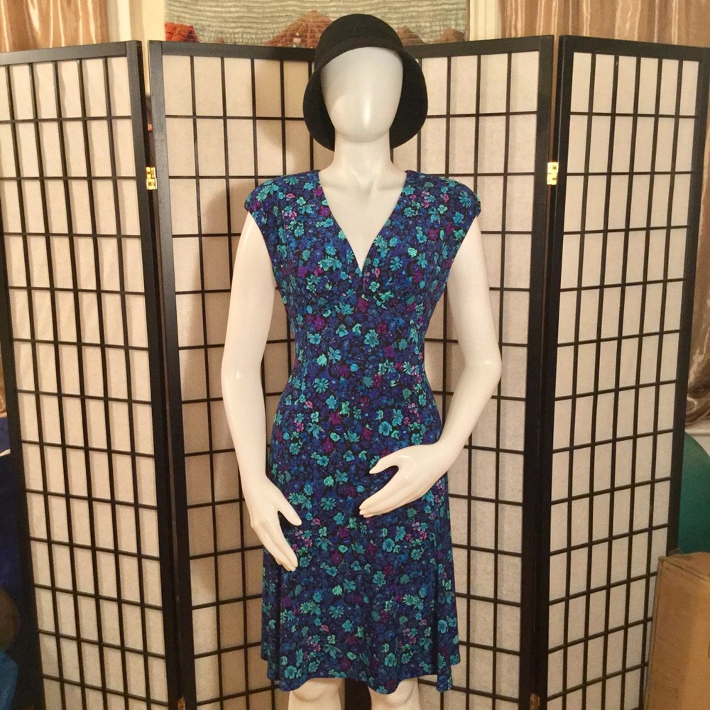 💐SALE!🚨 Floral Midi Dress💐