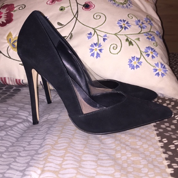 Suede pointy toe pumps
