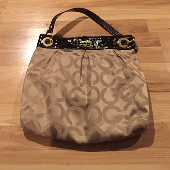 Adorable XL Coach purse