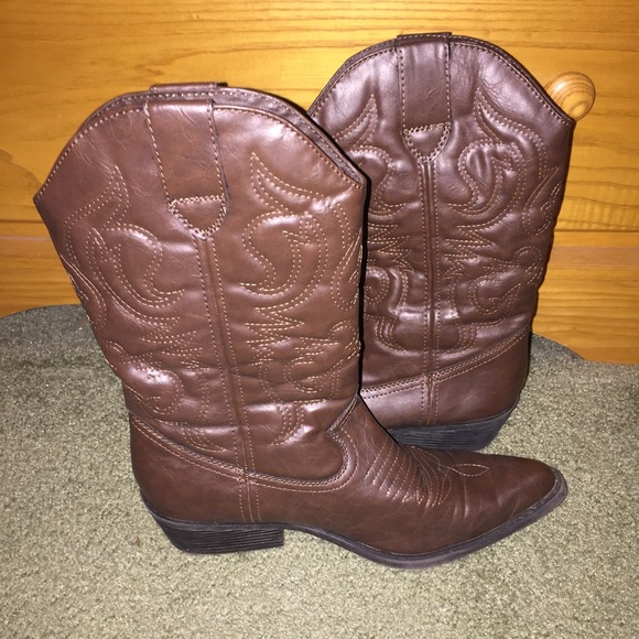 Rampage cowboy boots