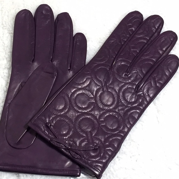 Coach Accessories - Coach Quilted Logo Leather Gloves