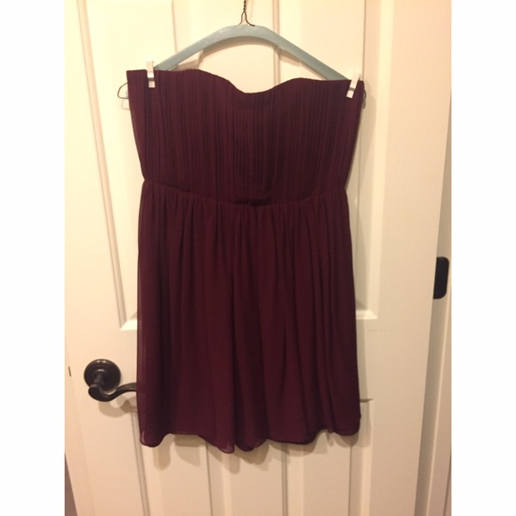 Alice and Olivia Maroon Strapless Dress