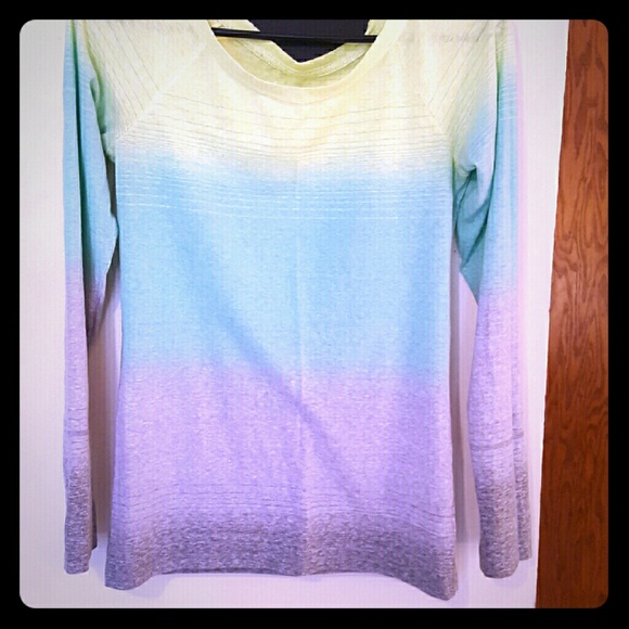 American Eagle Ombre Long Sleeve Tee