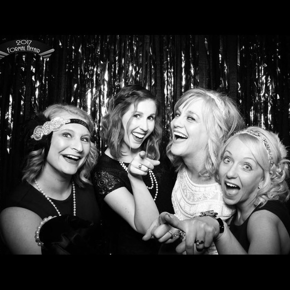 Meet your Posher, Tara - Picture 3 of 4