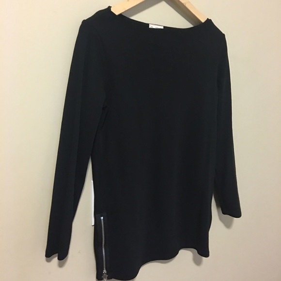 ❌SOLD❌GAP Black Top