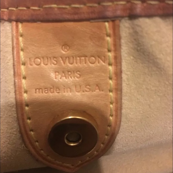 Authentic Louis Vuitton Damier Azur Galliera PM - Picture 3 of 4