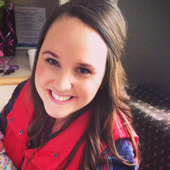 Meet your Posher, Shannon - Picture 1 of 1