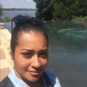 Meet your Posher, Jarlyn