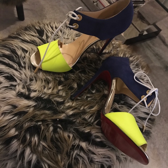 Christian Louboutin - Picture 1 of 4