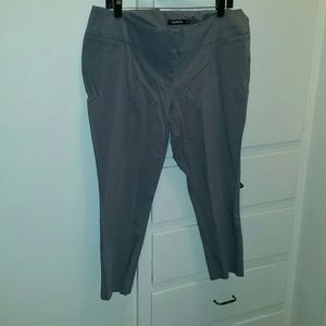 Torrid gray dress capris