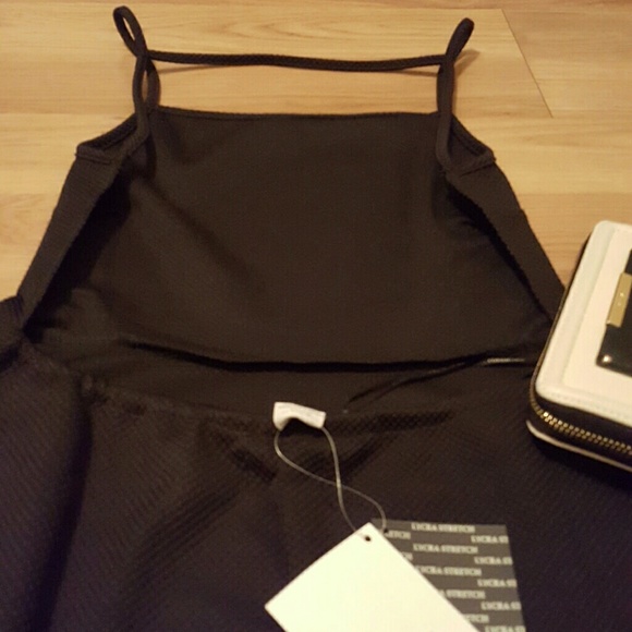 SOLD OUT !Backless skater dress - Picture 4 of 4