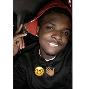 Meet your Posher, Cameron