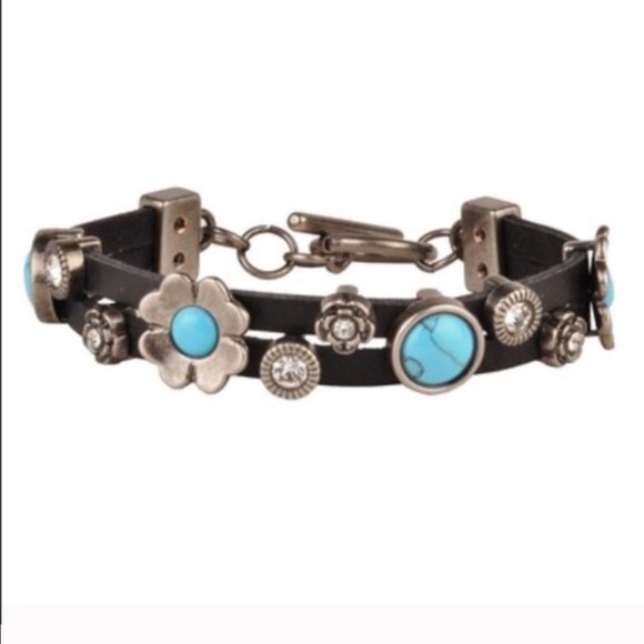 Bellanblue Jewelry - The DENA turquoise toggle bracelet - BLACK