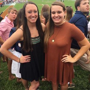 Meet your Posher, Casey