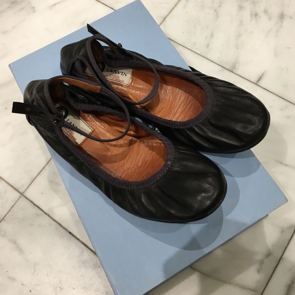 BLACK LANVIN BALLET FLAT SIZE 37