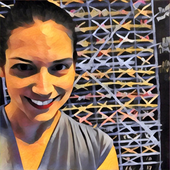 Meet your Posher, Angelina - Picture 2 of 7