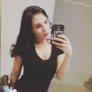 Meet your Posher, Sierra