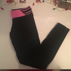 Black Victoria Secret PINK leggings